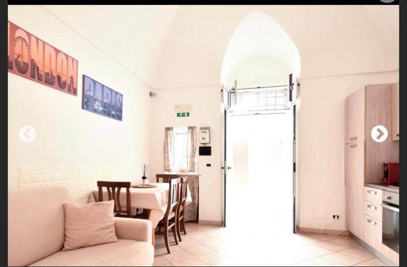 Ferienwohnung La Casa Delle Muse Ostuni Exterior foto